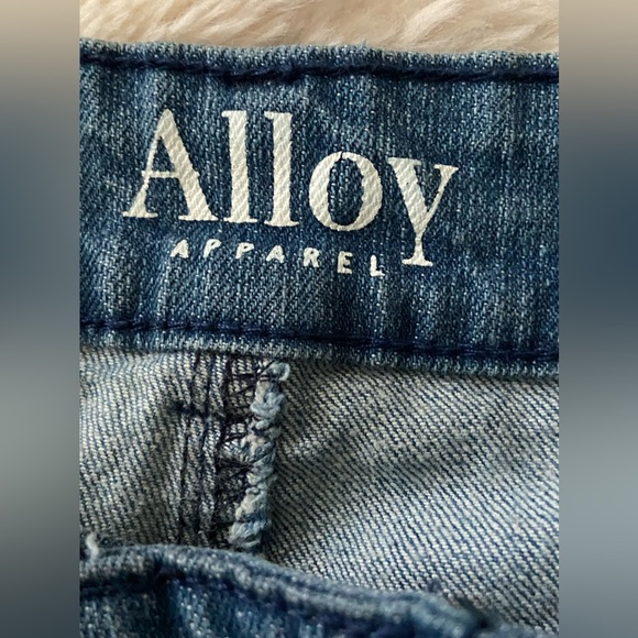 Alloy apparel blue jeans - Picture 3 of 4